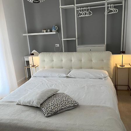 Fleur Blanche Bed and Breakfast Βερόνα Εξωτερικό φωτογραφία