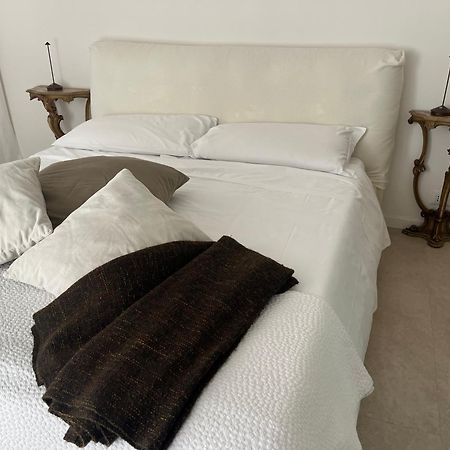Fleur Blanche Bed and Breakfast Βερόνα Εξωτερικό φωτογραφία