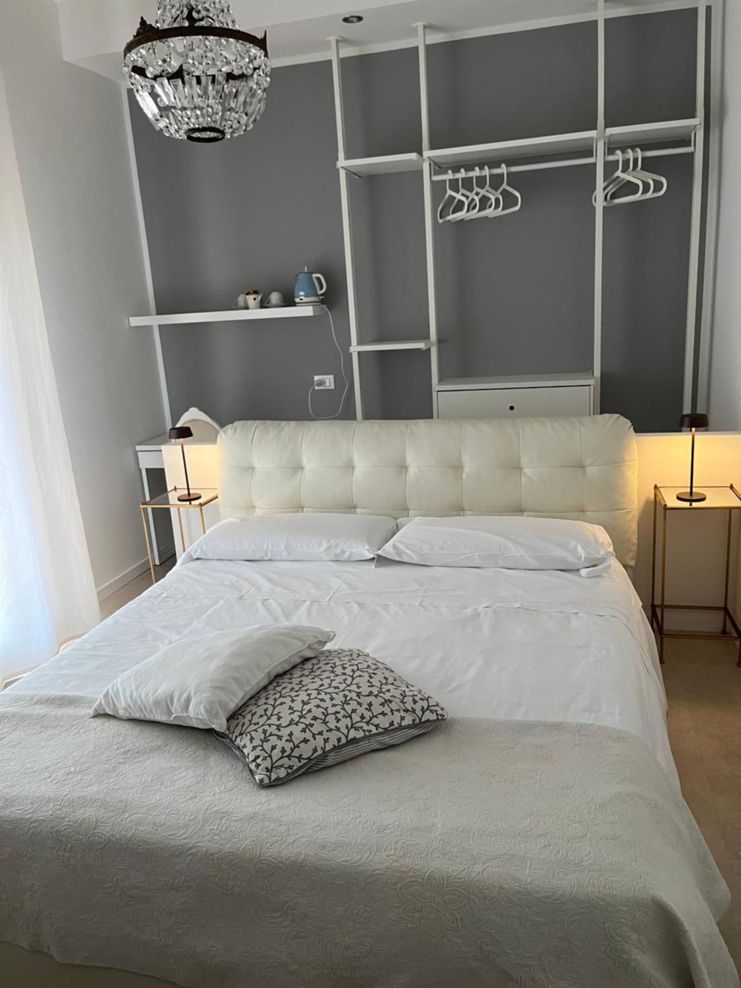 Fleur Blanche Bed and Breakfast Βερόνα Εξωτερικό φωτογραφία