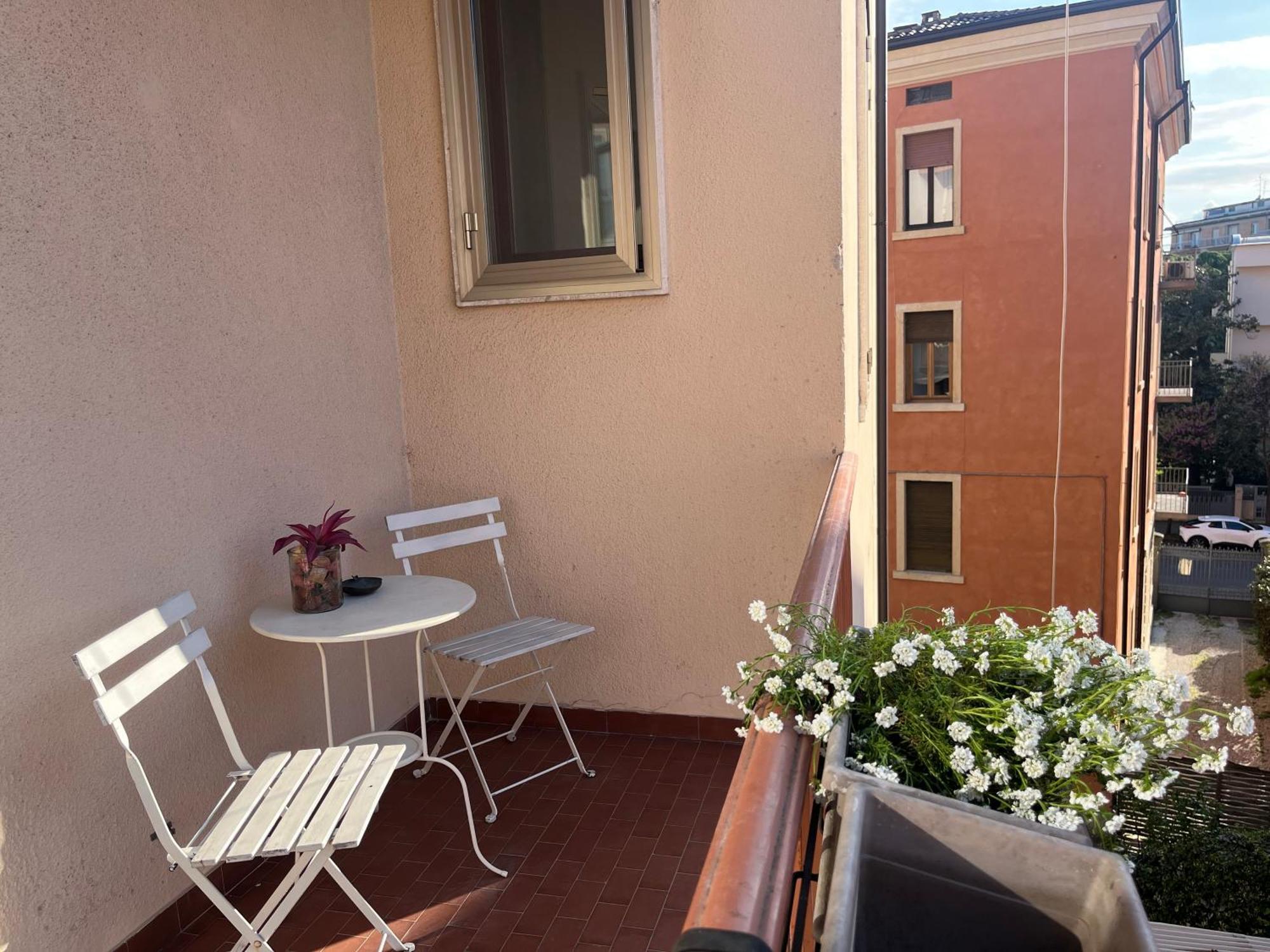 Fleur Blanche Bed and Breakfast Βερόνα Εξωτερικό φωτογραφία